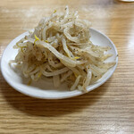 ホルモンまさる  - もやしナムル