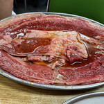 ホルモンまさる  - カルビ