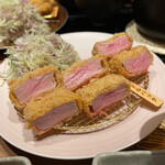 Katsuプリポー - サドルバック ヒレ