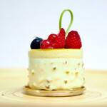 アテスウェイ - '22.09ピスターシュフルイルージュ