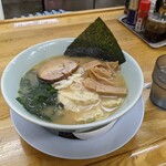 くるまやラーメン - 中華ラーメン_ワンタントッピング(2022.09)