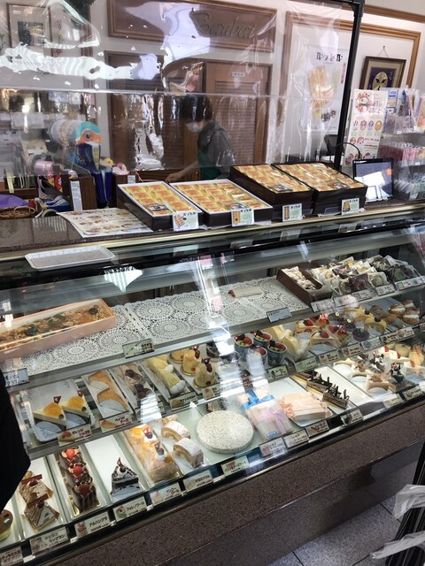 晩梅 - 鷹ノ巣（ケーキ）の写真