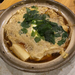 味のまる藤 - 豆腐とごぼうの玉子とじ