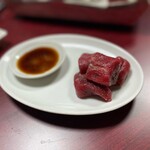 焼肉幸泉 - 赤身角切