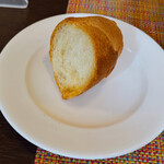 南フランス料理 パスティス - パスティスセット 税込1750円のフランスパン