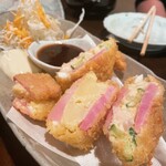 居酒屋 ひとよ - ポテサラコロッケ