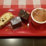 ビストロ デ トロワ - 