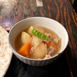 ごはん処 まんぷく食堂 - 肉じゃが ハーフ