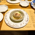 シカゴ - ●デザート
      サバイヨンソースによる黄桃のグラタン