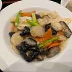 福秦酒家 - 三種海鮮とアスパラのＸＯ醬炒め！