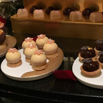 ガストロノミー ジョエル・ロブション - 