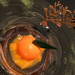 ガストロノミー ジョエル・ロブション - マンダリン・プロバンス オレンジのムースにバニラ香る清見タンゴールのマーマレードを閉じ込めて