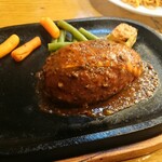 チロル - ジャンボハンバーグ