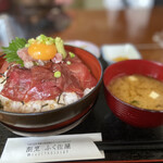 ふく佐屋 - 卵黄まぐろ大盛