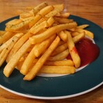 チロル - ポテトフライ