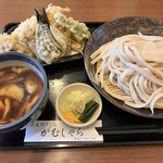 がむしゃら - 肉汁うどん大盛り、天ぷら盛り合わせ