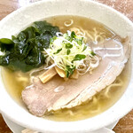 手打ちラーメン まるいち - 煮干しラーメン　880円。
