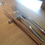 シュヴァル・ドゥ・ヒョータン - カトラリーセット