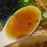 Tombo - 醤油の旨味ソバ/スープ