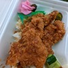 Nikoniko Tei - 2枚丼(下の方に写ってる白キムチはお店のではありません；)