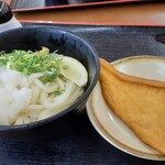 がんば亭 - 料理写真:しょうゆうどん（中）＆きつね大