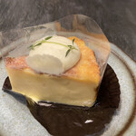 Tsuredure tsuredurekashiten - 焼きチーズケーキ