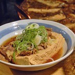 やまとや - この店自慢の肉豆腐