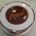 筑紫樓 - ふかひれの姿煮込み