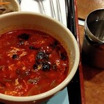 韓国家庭料理 扶餘 - ピリ辛で美味しいスープ。