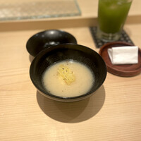 鮨まつもと - アサリの真薯(上にはそうめんカボチャ)