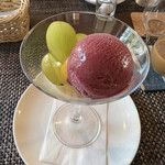 BISTROT REGAL - 葡萄ソルベとバニラ