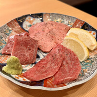 神戸焼肉 金虎 - 