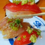 Muten Kura Zushi - 極み熟成漬けまぐろ110円･極み熟成漬けはまち110円