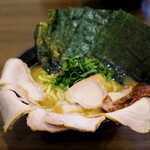 横浜家系らーめん 天王家 - 