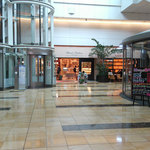 モンタボー - オシャレで開放感があります