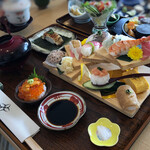 Sushi Kappou Sushikou - ◆寿司膳(2,200円：税込）・・盛り付けが映えますねぇ。^^