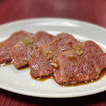 焼肉幸泉 - 上カルビ