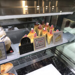 パティスリー サン・ミッシェル - 人気NO.1　チーズケーキ490円