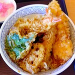 Yajirobee - 天丼、天婦羅サクッサクッ‼️