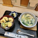 新喜楽 - ミニ天丼とミニ鴨鍋セット 950円