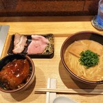 中華蕎麦 とみ田 - このビシュアル、無敵！