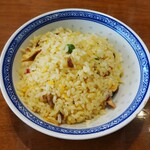 香港麺 新記 - 半チャーハン