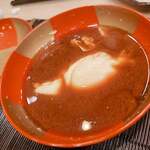 すし割烹 翁鮨 - 赤だし(玉子)