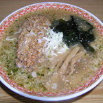 美どり亭 - １番人気の納豆みそラーメン。　細かくたたいた納豆が麺にからんで絶品。