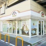 アルパイン洋菓子店 - 外観ですｗ