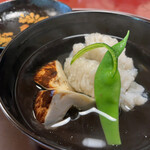 虎屋 壺中庵 - 松茸とハモ。