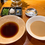 東京肉しゃぶ家 - タレなど