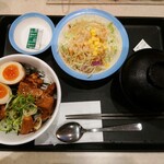 Matsuya - 魯肉飯(並盛) 生野菜セット(ごまドレッシング)