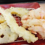 Tempura Meshi Ten Nosuke - レンコン、カボチャ、エビ、かき揚げ