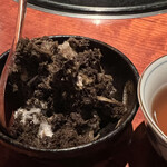 よろにく - かき氷取り分け。